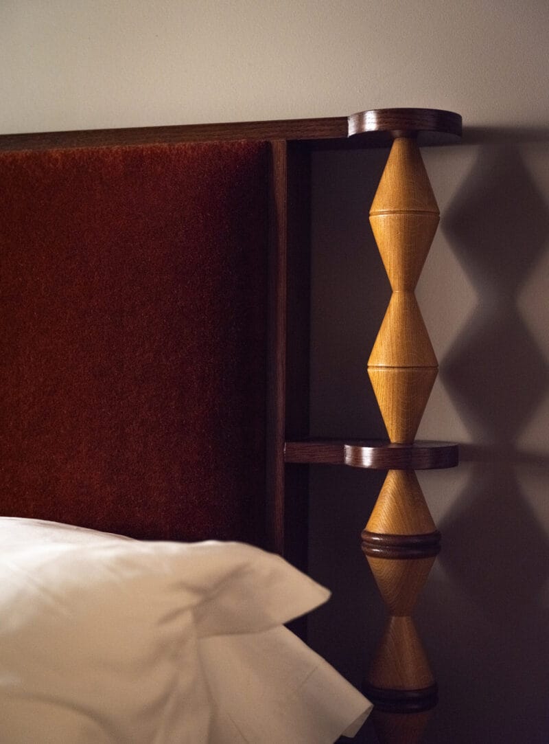 The-Newman-10-LR-800×1083